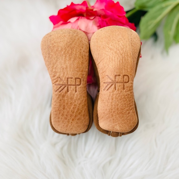 NEW | Freshly Picked Baby/Toddler Suede Chelsea Boots - Picture 5 of 7